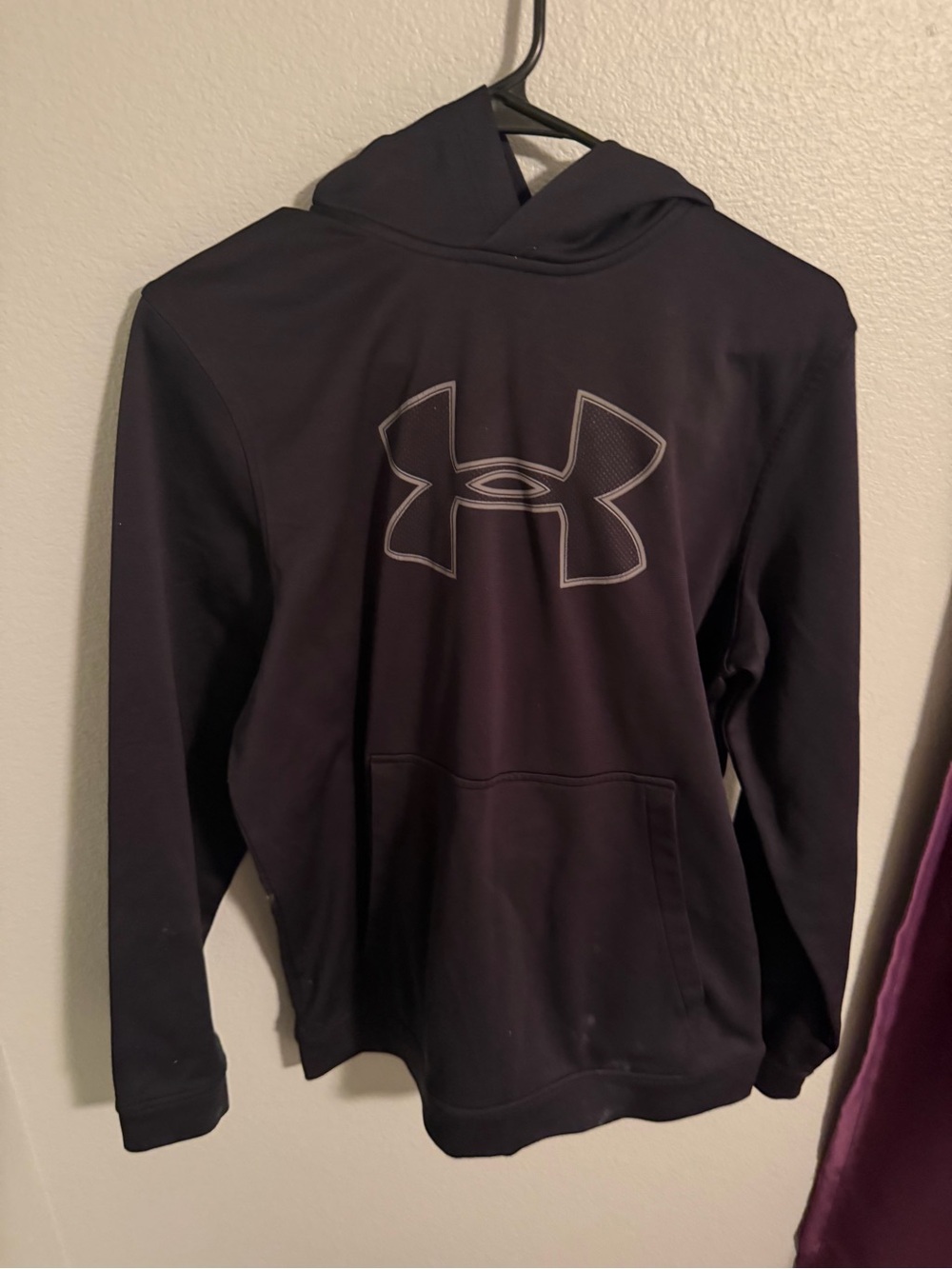 Under Armour Black Hoodie with Gray Lining